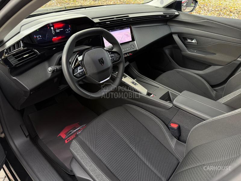 Peugeot 308 STYLE AUT/NAV/LED