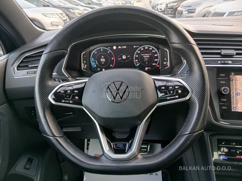 Volkswagen Tiguan 2.0 TDI/R-LINE/DSG
