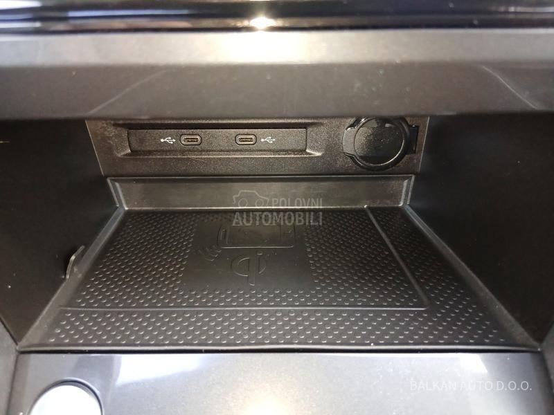 Volkswagen Tiguan 2.0 TDI/R-LINE/DSG