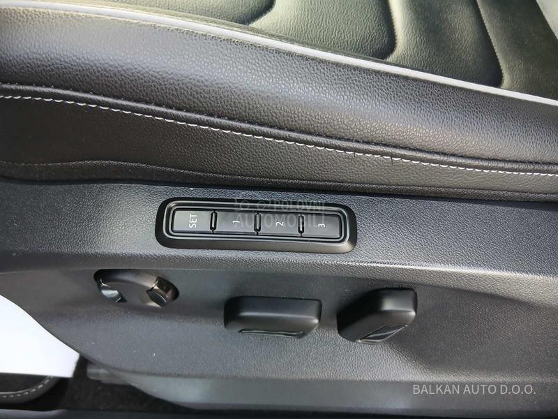 Volkswagen Tiguan 2.0 TDI/R-LINE/DSG