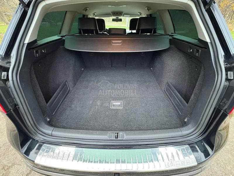 Volkswagen Passat B7 1.6tdi HIGHLINE