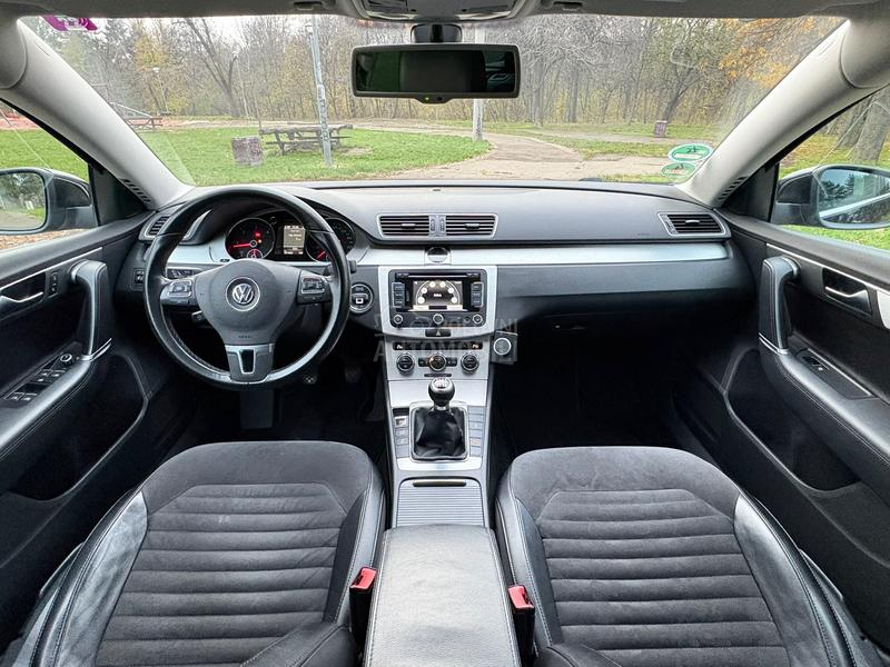 Volkswagen Passat B7 1.6tdi HIGHLINE
