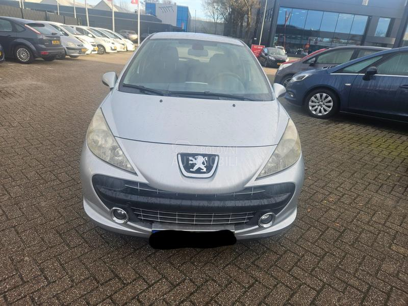 Peugeot 207 1.4