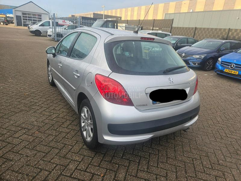 Peugeot 207 1.4