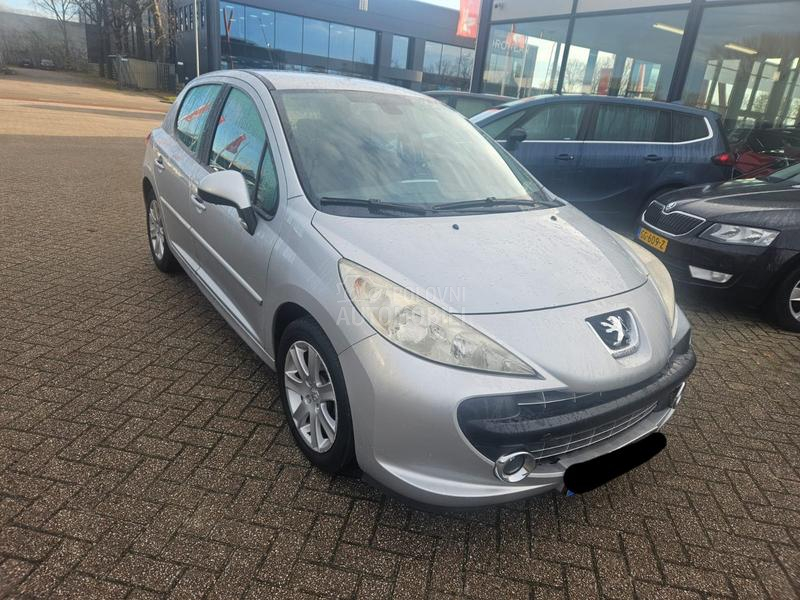 Peugeot 207 1.4
