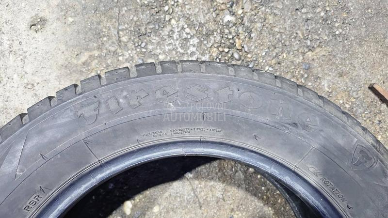 Firestone 215/60 R16 Zimska