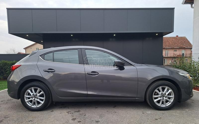 Mazda 3 SkyActiv