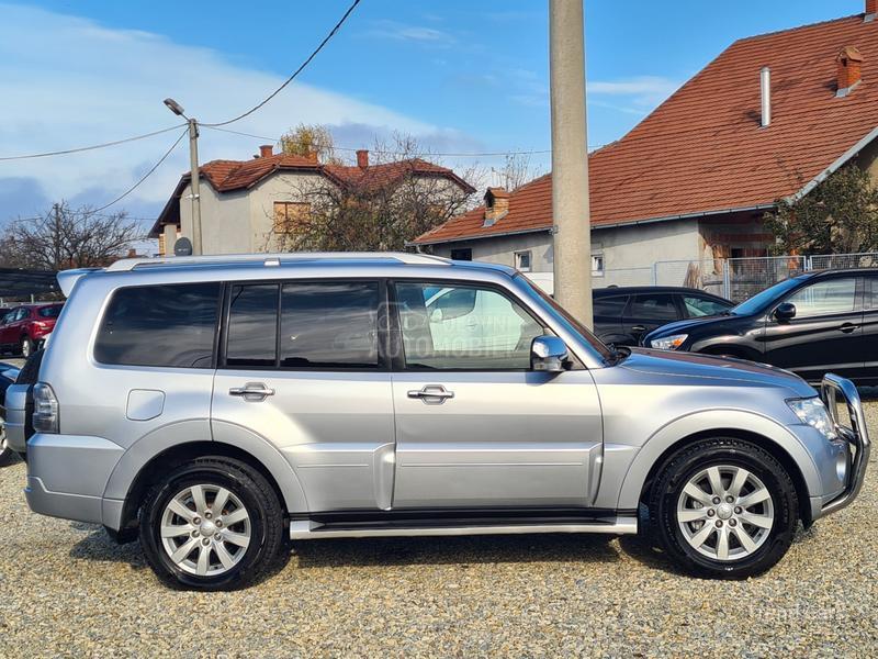Mitsubishi Pajero 3.2 DID TERETNO 5SED
