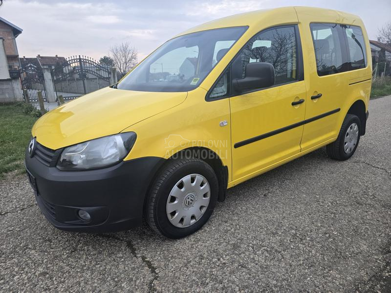 Volkswagen Caddy 4x4 2.0tdi 5 S E D