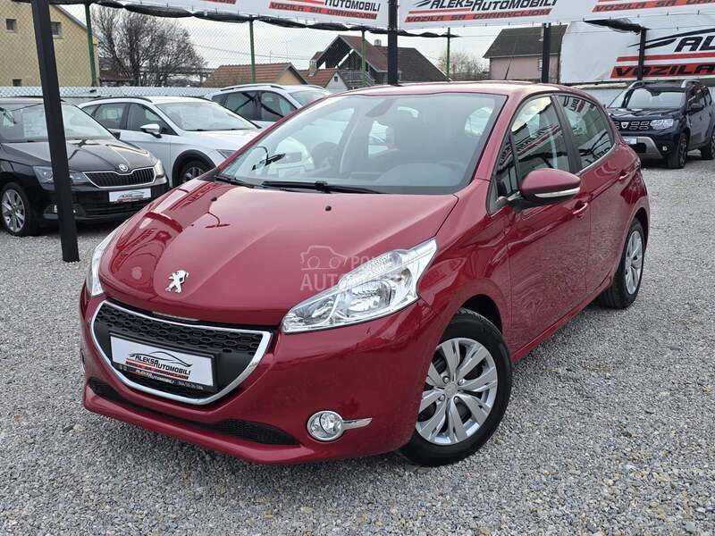 Peugeot 208 1.2/CH/137.000 K.M