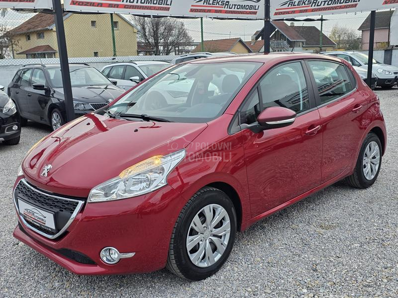 Peugeot 208 1.2/CH/137.000 K.M