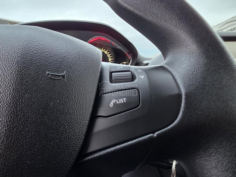 Peugeot 208 1.2/CH/137.000 K.M