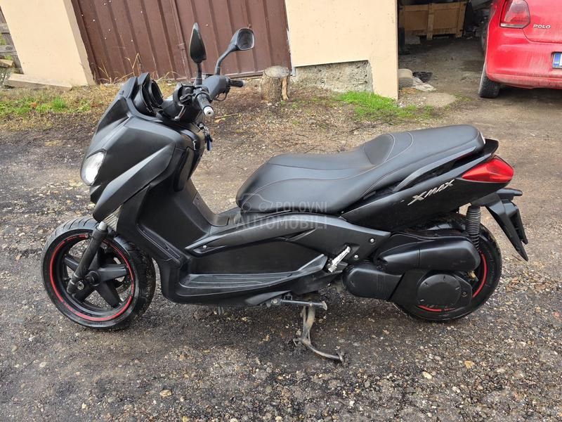 Yamaha X Max 250