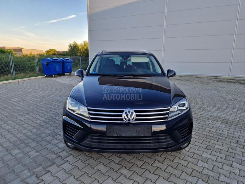 Volkswagen Touareg 