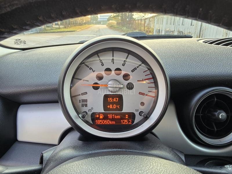 MINI Cooper 1.4B
