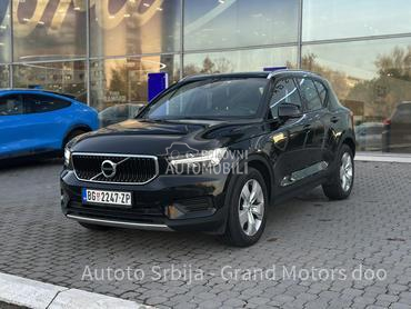 Volvo XC40 T3 MOMENTUM