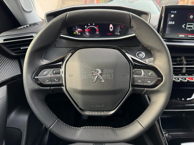 Peugeot 2008 1.5 ALLURE V SERVIS