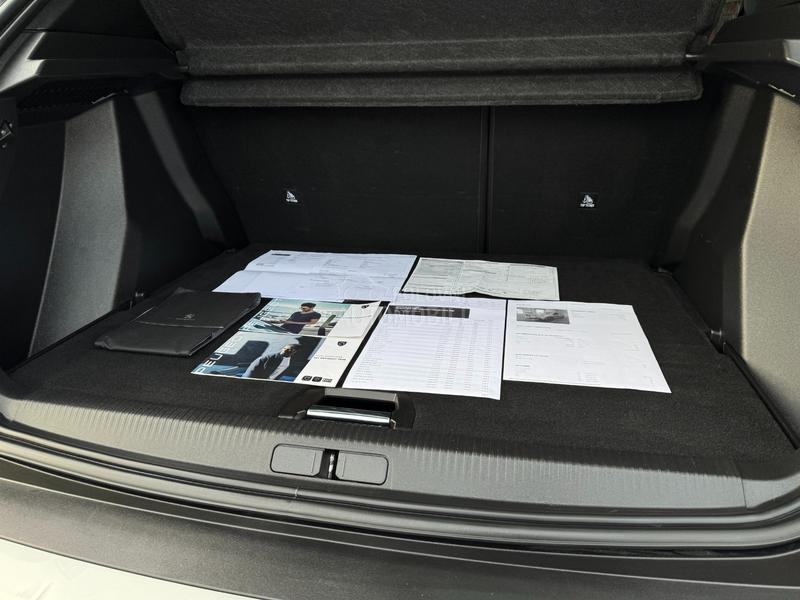 Peugeot 2008 1.5 ALLURE V SERVIS