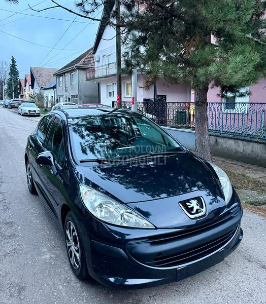 Peugeot 207 1.4b