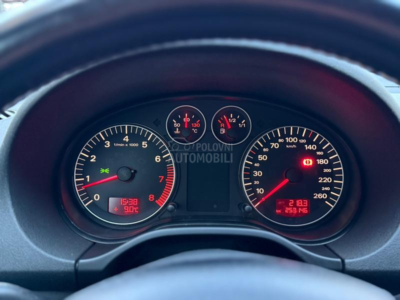 Audi A3 1.6 ben.