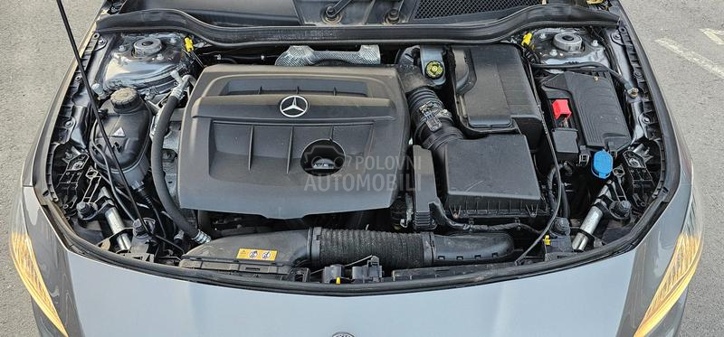 Mercedes Benz CLA 180 Shooting Brake 180d