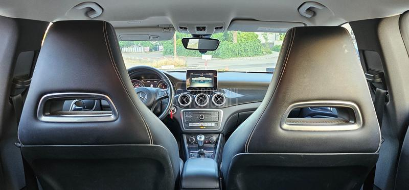 Mercedes Benz CLA 180 Shooting Brake 180d