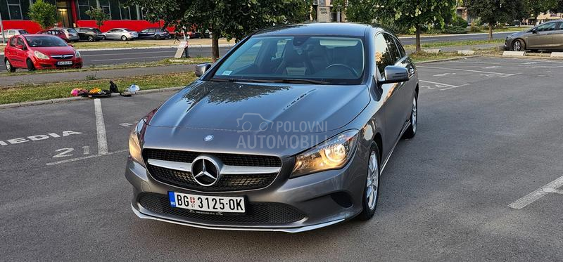 Mercedes Benz CLA 180 Shooting Brake 180d