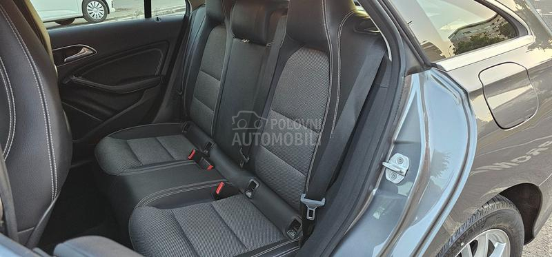 Mercedes Benz CLA 180 Shooting Brake 180d