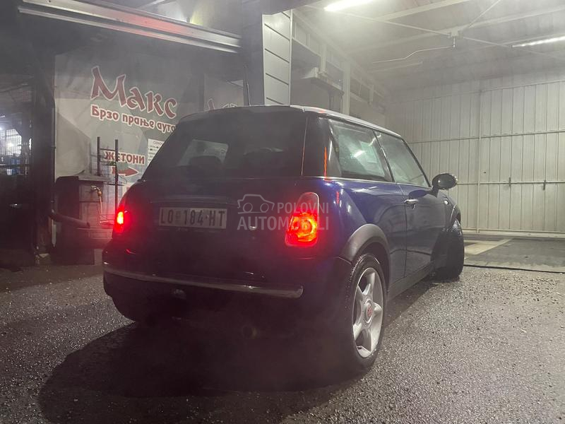 MINI Cooper 