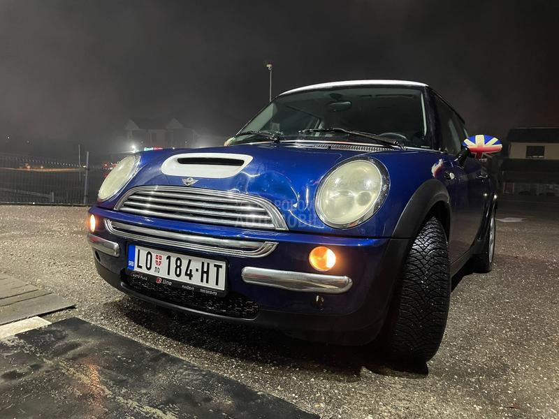 MINI Cooper 