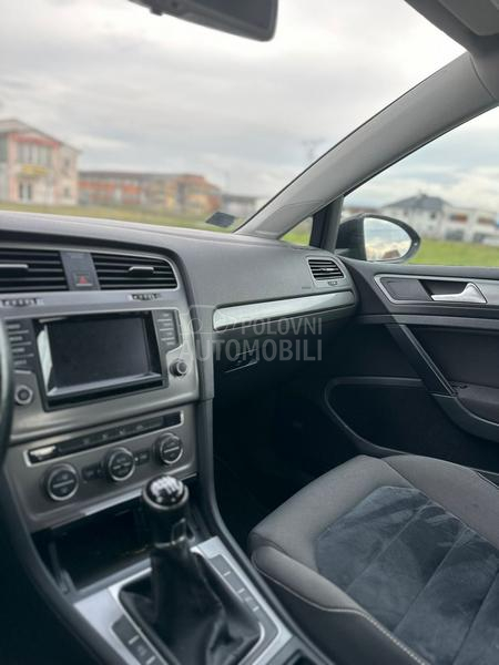 Volkswagen Golf 7 