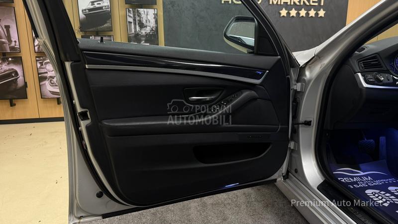 BMW 520 //2.0 D//PANO/FUL