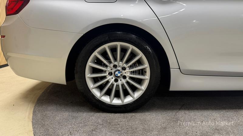 BMW 520 //2.0 D//PANO/FUL