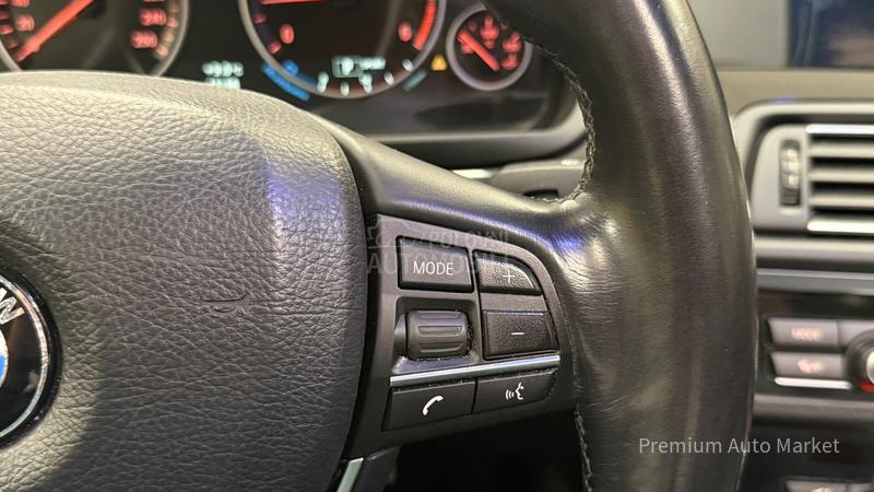 BMW 520 //2.0 D//PANO/FUL