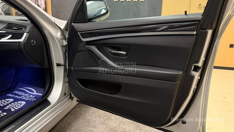 BMW 520 //2.0 D//PANO/FUL