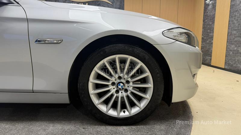 BMW 520 //2.0 D//PANO/FUL