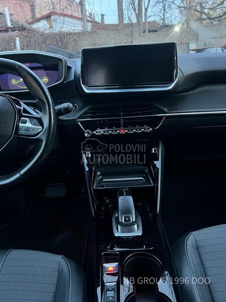 Peugeot 2008 1.5 HDI ALLURE
