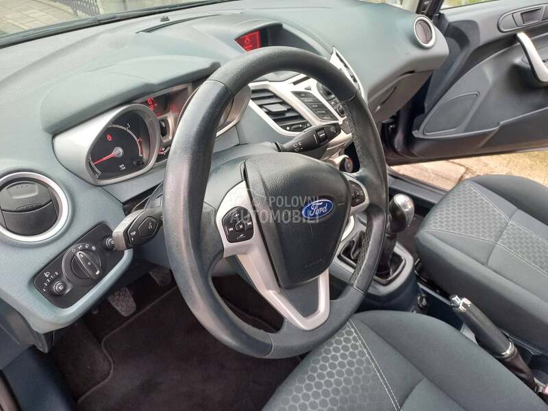 Ford Fiesta 1.4 CH Titanium