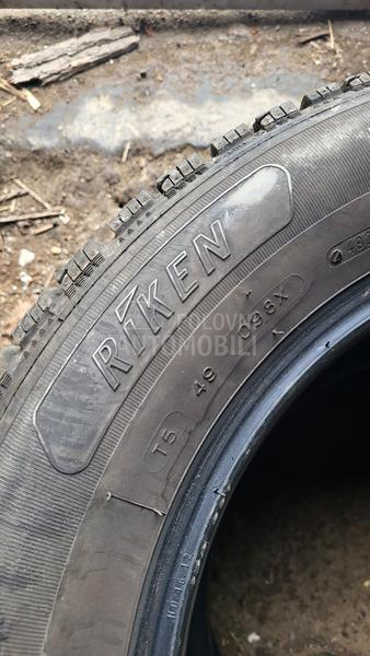 Matador 215/60 R16 Zimska