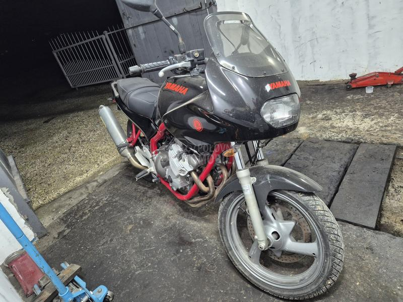 Yamaha XJ600