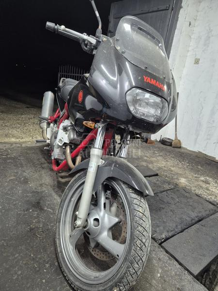 Yamaha XJ600
