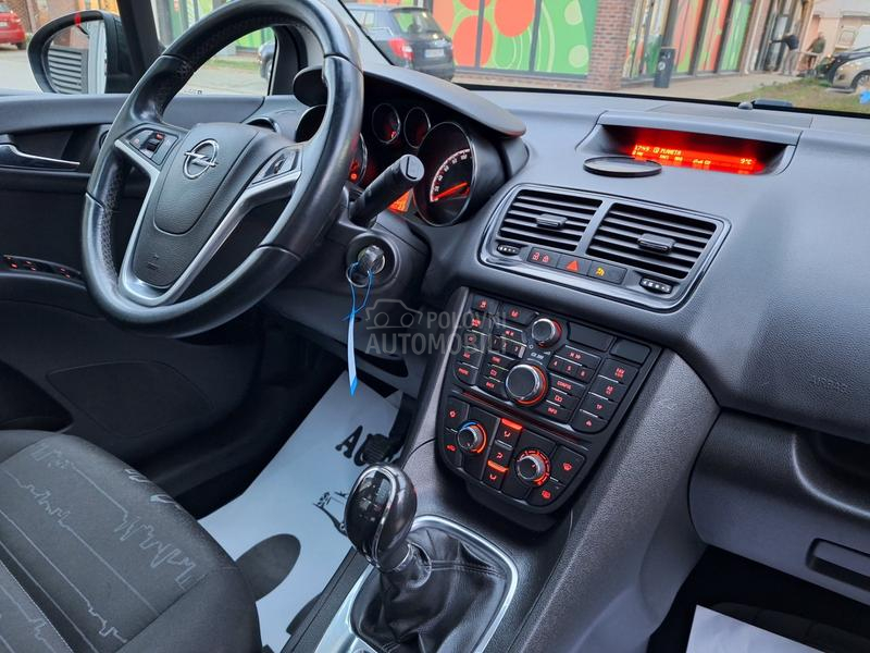 Opel Meriva V i mali servis