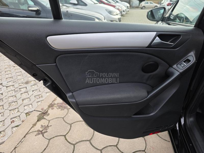 Volkswagen Golf 6 NERASPAKOVAN