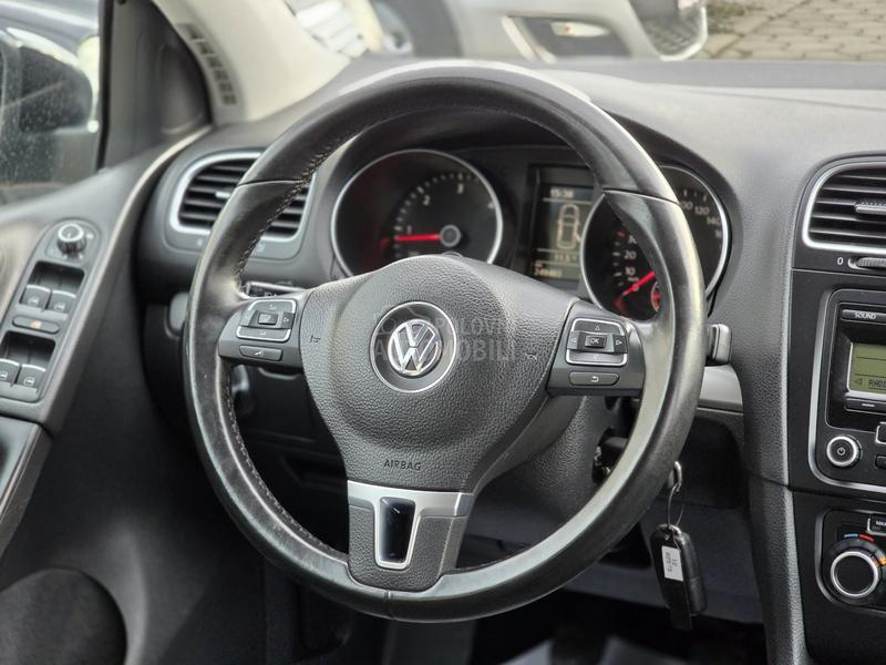 Volkswagen Golf 6 NERASPAKOVAN