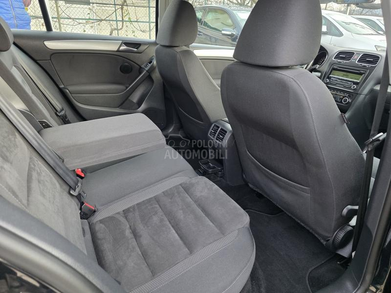 Volkswagen Golf 6 NERASPAKOVAN