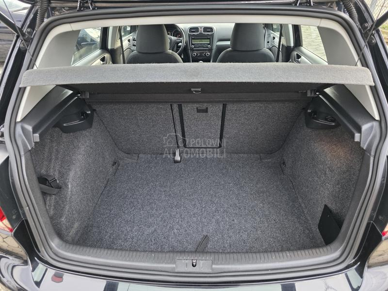 Volkswagen Golf 6 NERASPAKOVAN