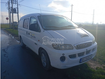 Hyundai H-1 2,5 tdi