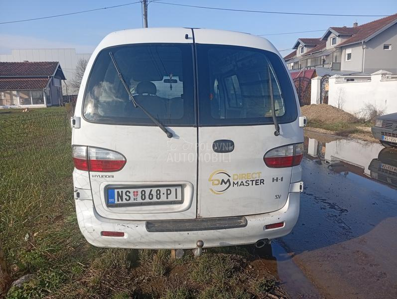 Hyundai H-1 2,5 tdi