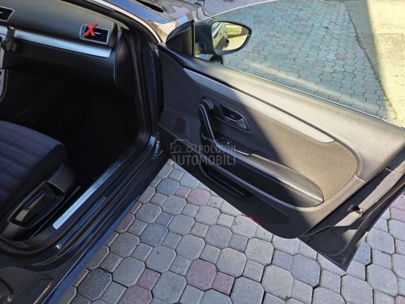 Volkswagen Passat CC 2.0TDI  RESTAJLING
