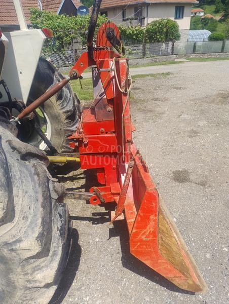 IMT Sa grajferom i vitlo